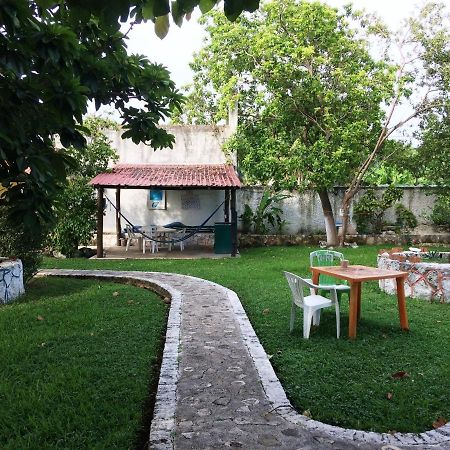 Amigos Hostel โกซูเมล ภายนอก รูปภาพ