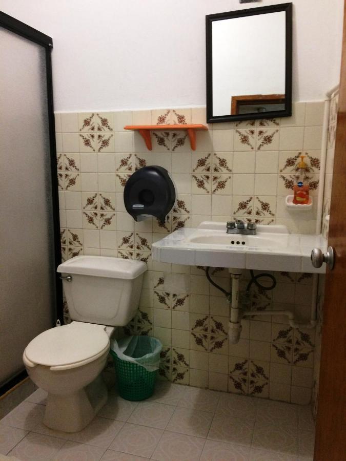 Amigos Hostel โกซูเมล ภายนอก รูปภาพ