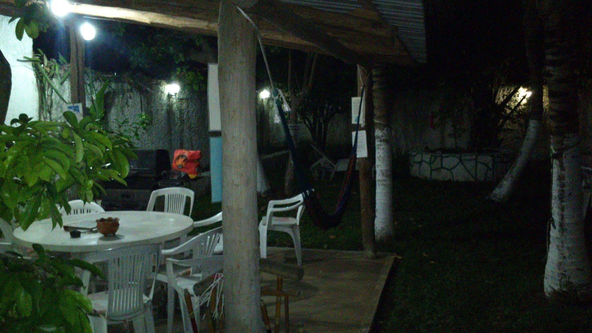 Amigos Hostel โกซูเมล ภายนอก รูปภาพ